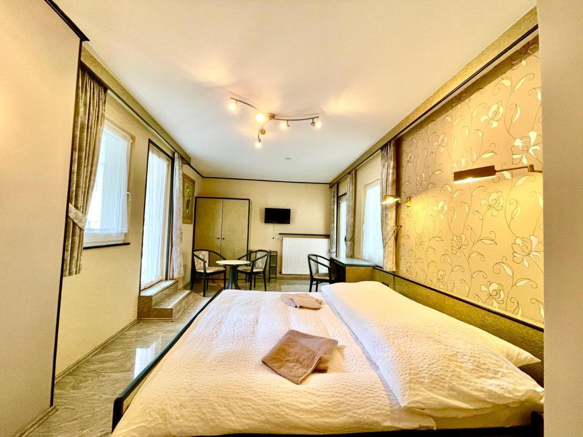 Bed & Breakfast Du Chateau Vianden Bagian luar foto